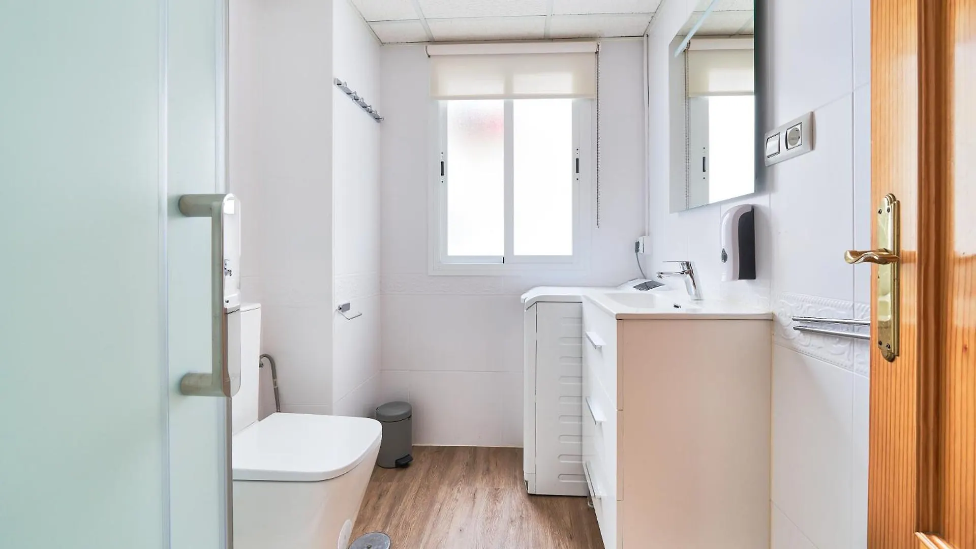 Apartamento 3 Dormitorios Centrico - Parking Incluido Malaga Spain